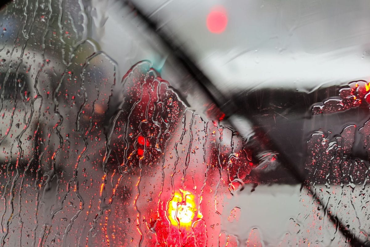 Clocks Go Back on 25 October: The Windscreen, Wiper and Washer Check to Do This Month