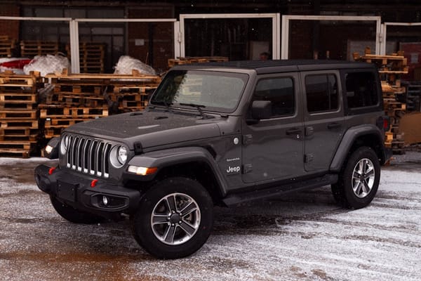 Jeep Wrangler 392 Hemi: V8 Off-Road Fantasy Made Real